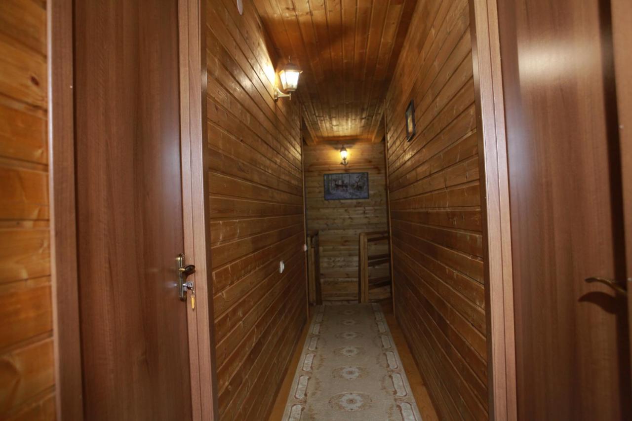 Коттедж Woodside Местия Экстерьер фото